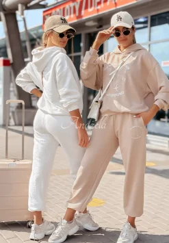 Bluza Z Nadrukiem Travel With Me Bezowa