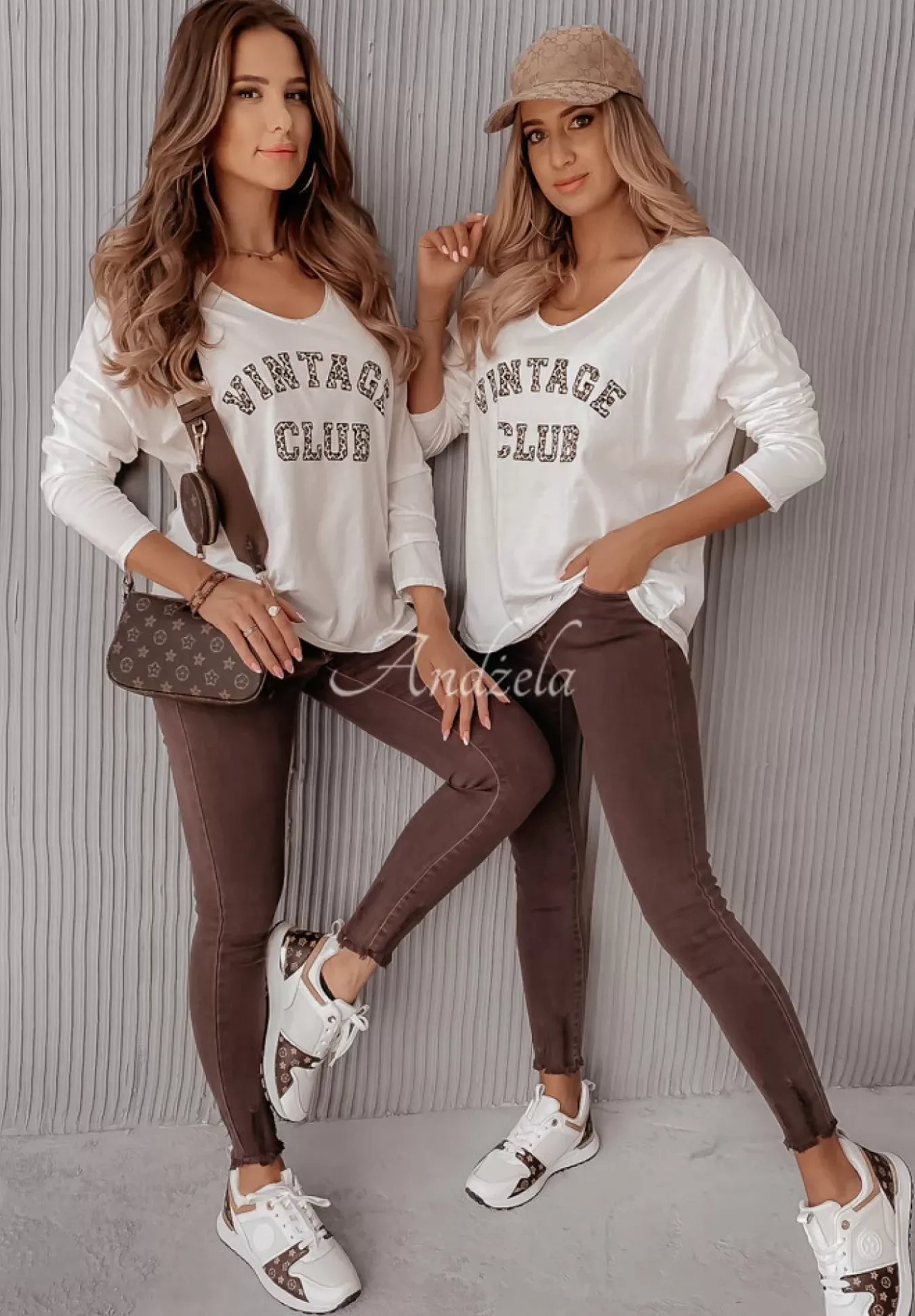 Bluzka Z Nadrukiem Vintage Club Ecru