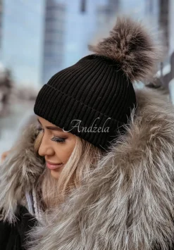 Czapka Z Pomponem Greenland Czarna