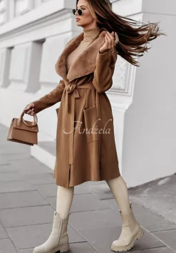 Dzianinowy Plaszcz Z Futrem Autumn Rain Camelowy