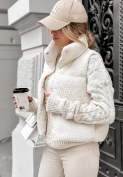 Krotka Kamizelka Z Kozuchem Fuzzy Weather Ecru