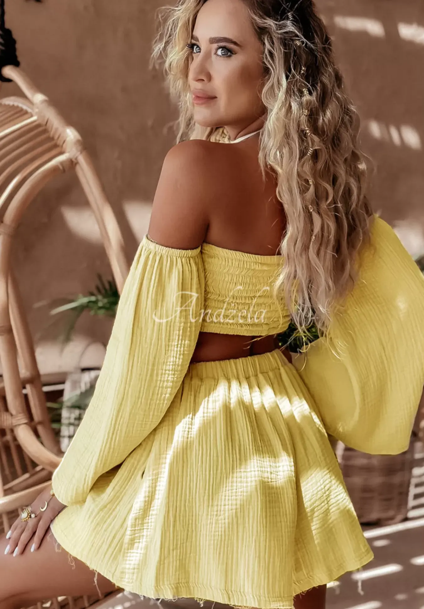 Krotka Muslinowa Bluzka Hiszpanka Aloha Beaches Bananowa