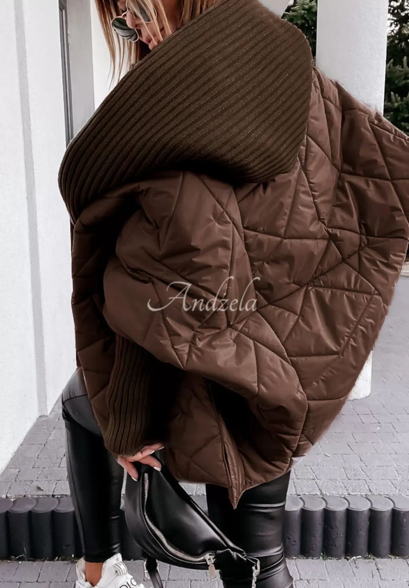 Kurtka Oversize Z Kapturem Sancha Czekoladowa