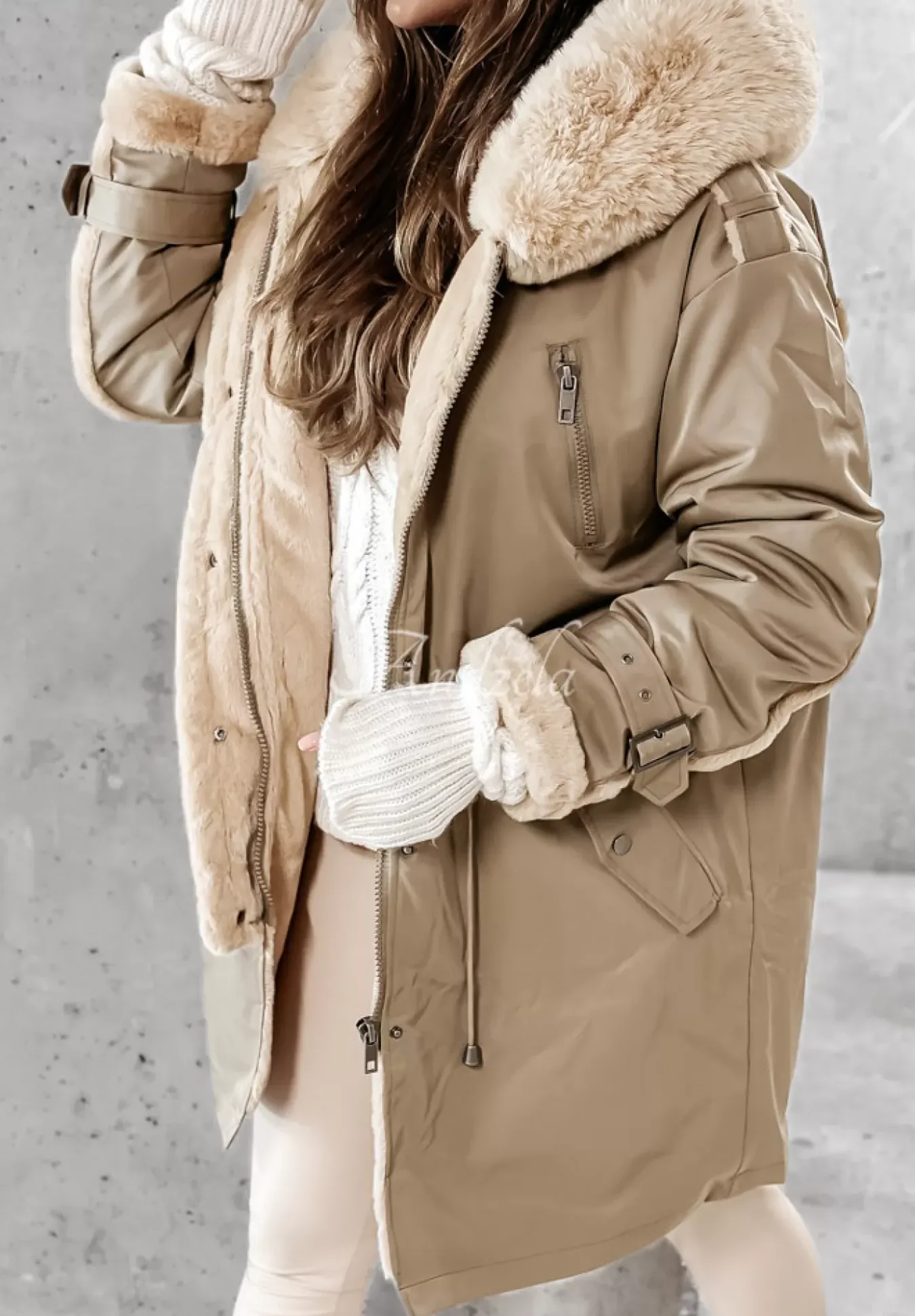 Kurtka Parka Z Futerkiem Canada Khaki