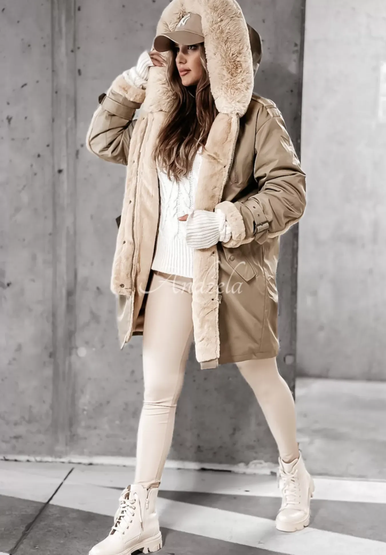 Kurtka Parka Z Futerkiem Canada Khaki