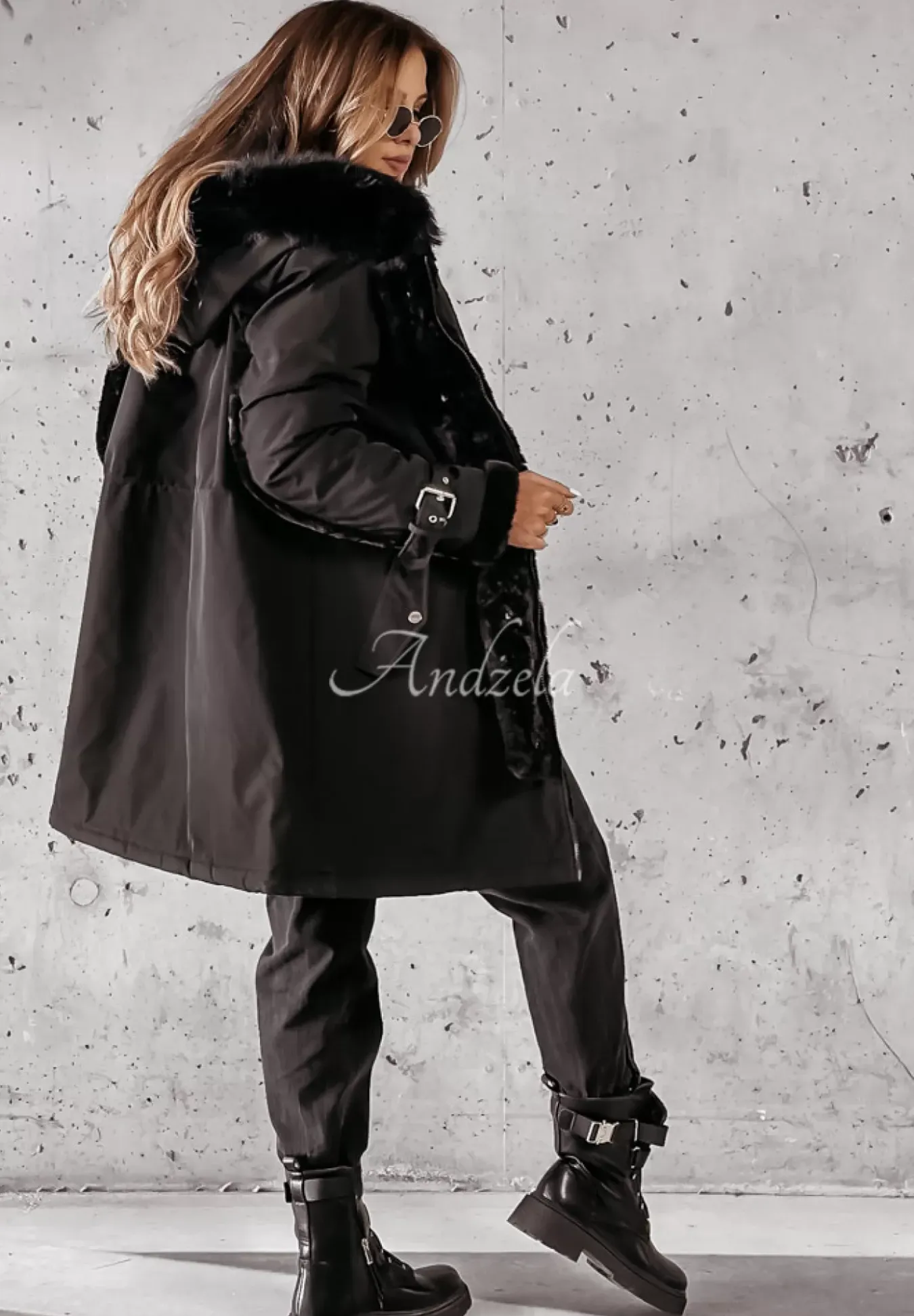 Kurtka Parka Z Futerkiem Keep It Cozy Czarna