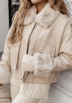 Kurtka Z Imitacji Skory Z Futerkiem Shopaholic Bezowa
