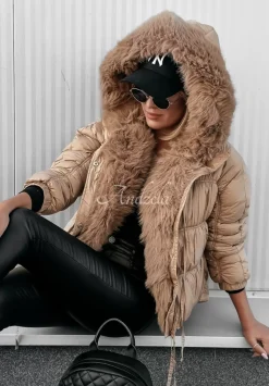 Pikowana Kurtka Z Futerkiem Chilling Cold Camelowa