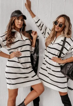 Sukienka Sweter W Paski Z Golfem Nalissa Ecru