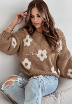 Sweter Oversize W Kwiaty Be My Flower Camelowy