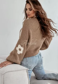 Sweter Oversize W Kwiaty Be My Flower Camelowy
