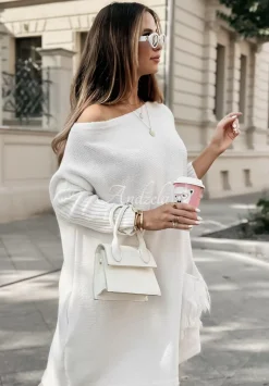 Sweter Sukienka Oversize Z Fredzlami Hot Tea Ecru